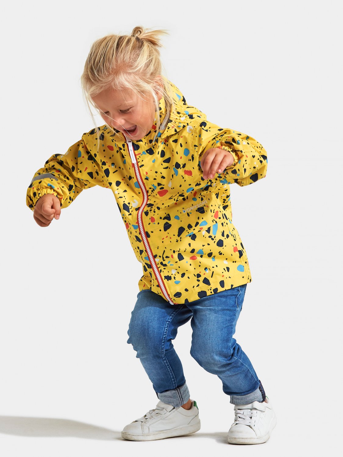 Куртка детская Didriksons DROPPEN PR KIDS JACKET, камешки на желтом, 503088 (Размер: 110 )
Куртка детская Didriksons DROPPEN PR KIDS JACKET, камешки на желтом, 503088 (Размер: 110 )