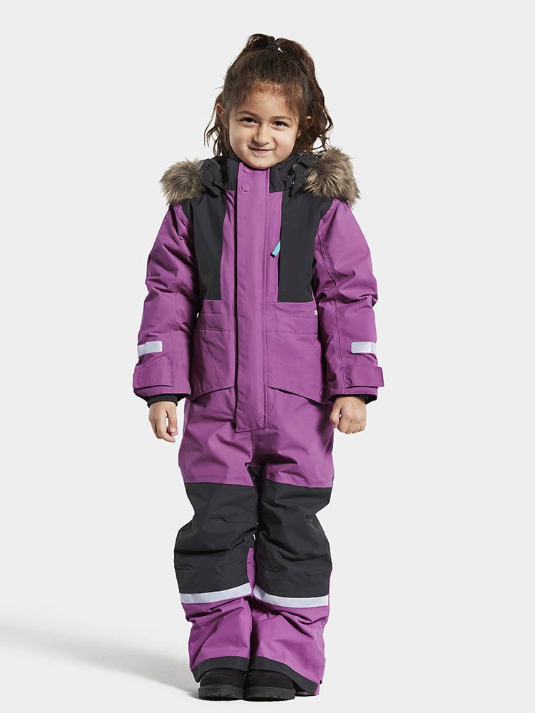 Комбинезон детский Didriksons BJORNEN KIDS COVERALL, ярко-фиолетовый, 503834 (Размер: 90 )
Комбинезон детский Didriksons BJORNEN KIDS COVERALL, ярко-фиолетовый, 503834 (Размер: 90 )