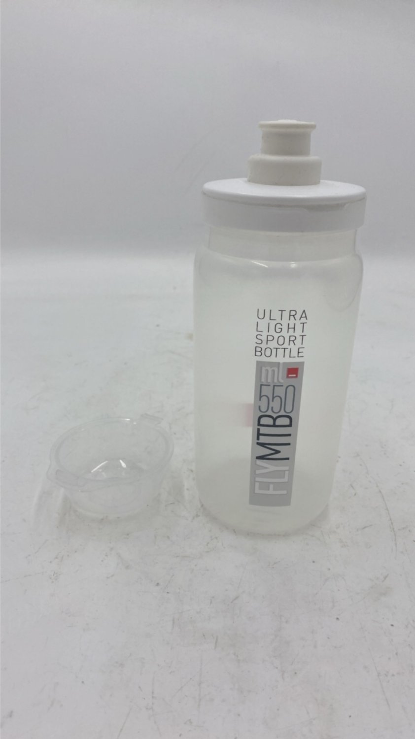 Фляга велосипедная ELITE Fly MTB, 550 мл, защитный колпачок, прозрачный, EL01604310 _УЦЕНКА
Фляга велосипедная ELITE Fly MTB, 550 мл, защитный колпачок, прозрачный, EL01604310 _УЦЕНКА