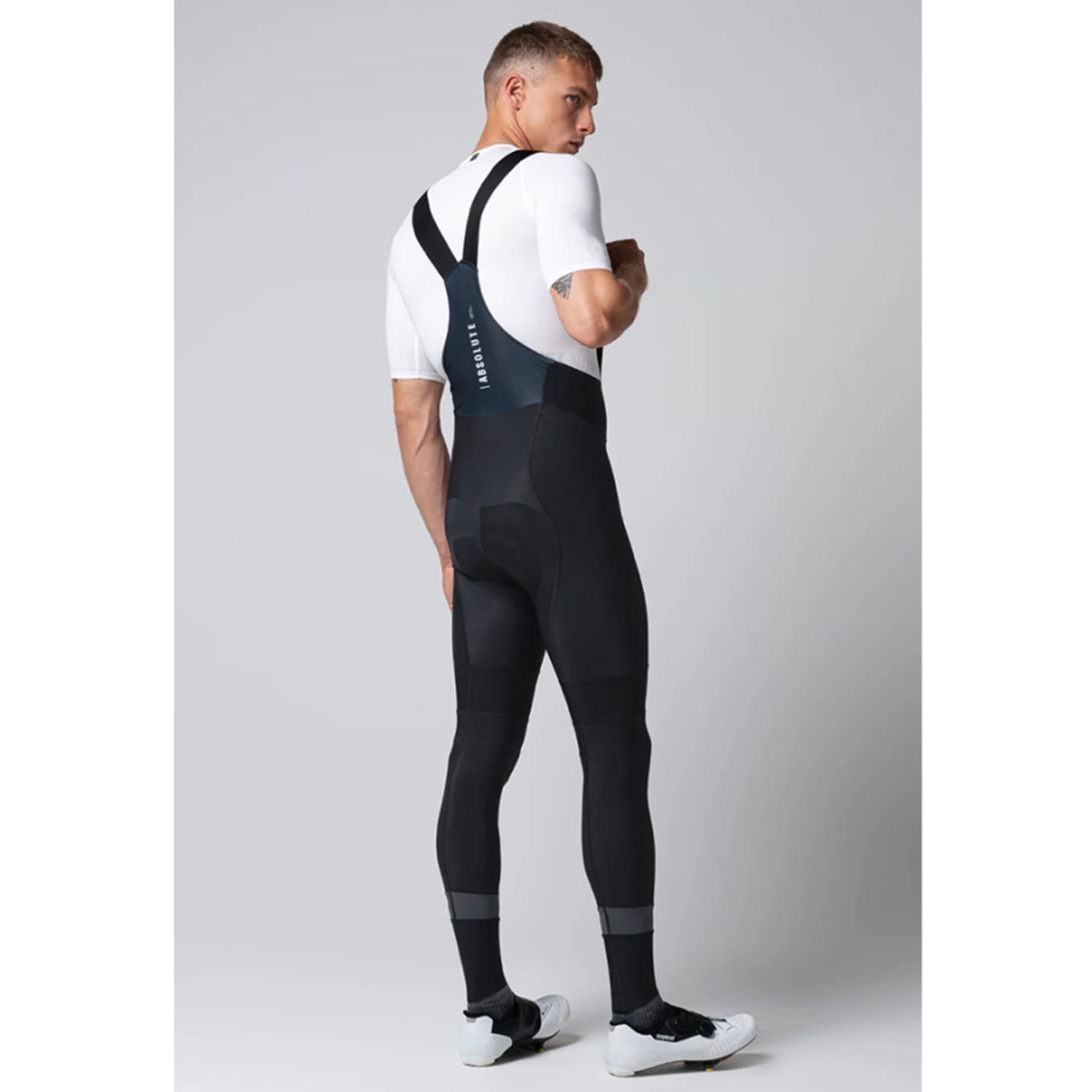 Рейтузы с лямками GOBIK ABSOLUTE 7.0 MEN BLACK - K10, черный, 10-02-106-002 (Размер: L, Цвет: Черный)
Рейтузы с лямками GOBIK ABSOLUTE 7.0 MEN BLACK - K10, черный, 10-02-106-002 (Размер: L, Цвет: Черный)