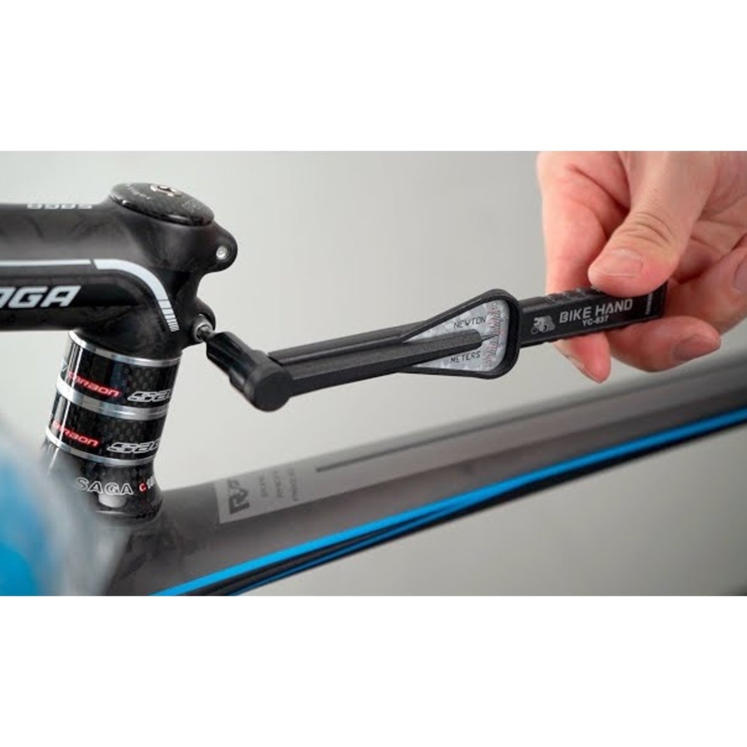 Динамометрический ключ BIKE HAND YC-637, профи, для головок 1/4", без насадок, шкала 2-10NM, 6-230099
Динамометрический ключ BIKE HAND YC-637, профи, для головок 1/4", без насадок, шкала 2-10NM, 6-230099