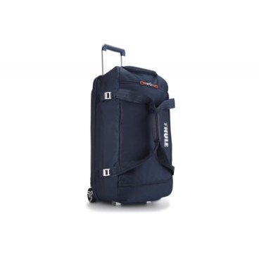 Багажная сумка Thule Crossover 87L Rolling Duffel на колесах, синий 3201095 Багажная сумка Thule Crossover 87L Rolling Duffel на колесах, синий 3201095Велосумки<br>Большая и вместительная дорожная сумка на колесах Thule Crossover 87L. Благодаря широкому входу на молнии и внушающей вместительности в эту сумку можно с легкостью положить любые горнолыжные или туристические принадлежности.<br>Описание<br><br>Алюминиевый каркас и водостойкий материал делают эту сумку легкой и прочной.<br>Надежный экзоскелет и задняя обшивка из полипропилена обеспечат надежную защиту во время путешествий в самых сложных условиях.<br>Крепкие колеса увеличенного размера и телескопические ручки с технологией Thule V-Tubing™ гарантируют мягкое, плавное и ровное движение в течение многих лет.<br>Регулировочные ремни для подгонки размера сумки в зависимости от количества багажа.<br>Изготовленное по технологии горячей прессовки ударопрочное отделение SafeZone™ защитит ваши очки, портативную электронику и другие хрупкие вещи (отделение прикрепляется и может быть удалено для освобождения дополнительного места).<br>Главное отделение с несколькими отсеками поможет отделить чистое от грязного, мокрое от сухого и деловое от повседневного.<br><br><br><br>Характеристики<br> <br>Цвет: синий<br>Возможные цвета: чёрный, синий<br>Внешние размеры (высота, длинна, глубина):79 x 44 x 42 см<br>Вес: 4.3 кг<br>Вместимость: 90 л<br>Материалы:нейлон (Dobby nylon)<br>Гарантия: 25 лет<br>