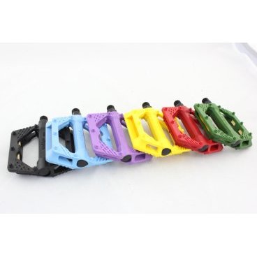 Педали велосипедные WELLGO нейлон BMX/Downhill Green B223N широкие ось Cr-Mo зеленые 6-14225 Педали велосипедные WELLGO нейлон BMX/Downhill Green B223N широкие ось Cr-Mo зеленые 6-14225Педали для велосипедов<br>NEW, с шарикоподшипниками,111*100*27мм, резьба 9/16, зеленые<br>