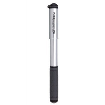 Насос велосипедный TOPEAK RaceRocket HPX, серебряный цвет (long version, 25cm), TRR-HPX1S Насос велосипедный TOPEAK RaceRocket HPX, серебряный цвет (long version, 25cm), TRR-HPX1SВелосипедный насос<br>ГоловкаSmartHead™ ThreadLock w/ Integrated Dust Cap<br><br>Материал- алюминий / пластик<br><br>Рукоятка увеличенного размера<br><br>Максимальное давление160 psi/ 11 bar<br><br>Габариты (ДxШxВ)25 x 2.6 x 2.1 см<br><br>Вес109 г<br><br>Цвет серебрянный<br>