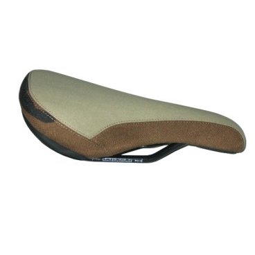 Велосипедное седло VELO VL-7040 BMX, 247х139мм, 394г, коричневое VL-7040 Велосипедное седло VELO VL-7040 BMX, 247х139мм, 394г, коричневое VL-7040Седла для велосипедов<br>247х139, 394 грамм, Рейлы Cr-Mo, обшивка - PU<br>