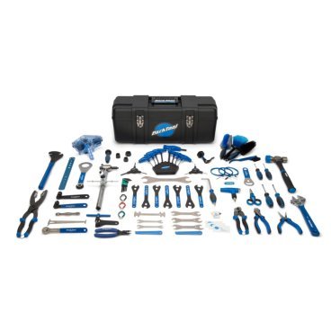Набор инструментов Park Tool PK-2, 50 предмета, ящик для переноски, PTLPK-2 Набор инструментов Park Tool PK-2, 50 предмета, ящик для переноски, PTLPK-2Велоинструменты<br>Набор инструментов Park Tool PK-2,<br> <br>50 предмета+ящик для переноски.<br> <br>Для продвинутых механиков.<br>
