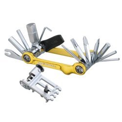 Набор Topeak Mini 20 Pro, с чехлом, золотой, TT2536GD Набор Topeak Mini 20 Pro, с чехлом, золотой, TT2536GDВелоинструменты<br>Универсальный, многофункциональный набор инструментов, который всегда будет у вас под рукой. 20 наиболее необходимых функций, включая торксы T10 и T25. Компактный набор включает универсальную выжимку для цепи, совместимую с широкими и узкими цепями.<br>