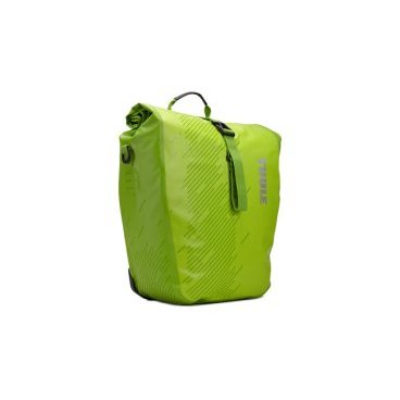 Набор велосипедных сумок Thule Pack?n Pedal Shield Pannier, размер L, салатовый (2 шт.), 100063 Набор велосипедных сумок Thule Pack?n Pedal Shield Pannier, размер L, салатовый (2 шт.), 100063Велосумки<br>Эти многофункциональные водонепроницаемые сумки обеспечивают безопасность и защиту благодаря ярким светоотражающим элементам и сворачивающейся верхней части.<br><br>Единая конструкция со сворачивающейся верхней частью гарантирует, что вещи внутри останутся сухими и чистыми.<br><br>Система крепления на магнитах проста в использовании, надежна и имеет малый уровень вибрации.<br><br>Яркие светоотражающие элементы на передней и боковой панелях улучшают заметность на дороге.<br><br>Удобные точки крепления для фонарей обеспечивают дополнительную безопасность.<br><br>Внутренние карманы для хранения мелких вещей.<br><br>Встроенные ручки и отстегиваемый ремень для ношения через плечо обеспечивают несколько вариантов переноски.<br><br>Лучше всего подходит для багажников Thule, но может использоваться практически с любым велосипедным багажником.<br><br>Продаются парами.<br>