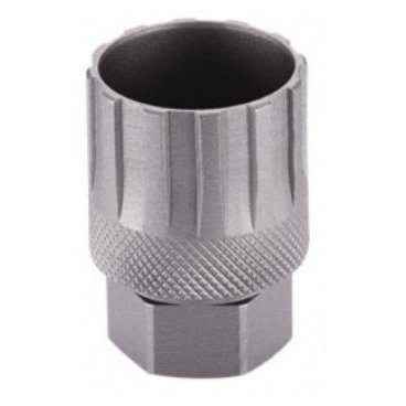 Съемник для кассет ICE TOOLZ Shimano Saint/Center Lock, Сr-Mo сталь, 09S3 Съемник для кассет ICE TOOLZ Shimano Saint/Center Lock, Сr-Mo сталь, 09S3Велоинструменты<br>Производитель: ICE TOOLZ. Универсальный ключ съемник который предназначен для установки или демонтажа велосипедных кассет, а также тормозных роторов типу Shimano Center Lock. Изготовлен данный инструмент из Cr-Mo стали, которая существенно повышает его устойчивость к износу.<br><br>Примечание: может использоваться с 24 мм гаечным ключом.<br>