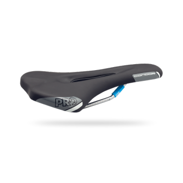 Cедло PRO Condor, 142 мм, анатомическое, стальные рамки, черный, PRSA0106 Cедло PRO Condor, 142 мм, анатомическое, стальные рамки, черный, PRSA0106Седла для велосипедов<br>Под брендом PRO японская компания Shimano выпускает широкий ассортимент всевозможных велокомпонентов – рули, выносы руля, седла, грипсы и многое другое. В разработке компонентов PRO принимают участие такие известнейшие спортсмены как Джи Афертон и Томас Вандерхэм.<br><br>Технические характеристики :<br>Применение: MTB , дорожный велосипед<br>Пол: Мужской<br>Материал рамы: CrMo<br>Размеры : 142 мм<br>Толщина : 7x7 мм<br>Анатомическое<br>