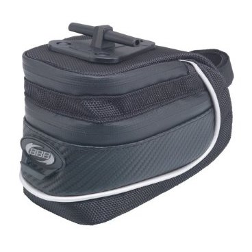 Велосумка BBB StorePack, размер: S, под седло, черная, BSB-12S Велосумка BBB StorePack, размер: S, под седло, черная, BSB-12SВелосумки<br>Высококлассная подседельная сумочка, в которую Вы сможете положить все, что необходимо в дороге. <br><br><br><br>Два отсека.<br><br>Крепится к рамке седла с помощью Т-образного крепежа и дополнительно липучкой к подседельному штырю. <br><br>При ее изготовлении использованы прорезиненные непромокаемые молнии с блокировкой (для того, чтобы убрать посторонние звуки при езде), петля для мигалки, интегрированная в отражающий логотип BBB.<br>