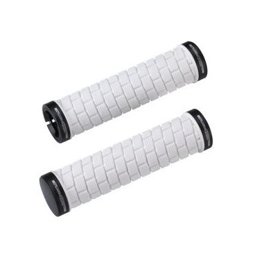 Грипсы велосипедные BBB DualFix, 128mm, белые, BHG-31 Грипсы велосипедные BBB DualFix, 128mm, белые, BHG-31Ручки и Рога<br>Блокирующиеся ручки с алюминиевыми защелками.<br><br>Мягкие ручки двойной плотности.<br><br>Мощное сцепление благодаря поверхности.<br><br>Винтовое крепление предотвращает проскальзывание руля.<br><br>Две заглушки в комплекте.<br><br>Длина: 128 мм.<br>