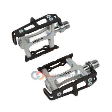 Педали велосипедные WELLGO MTB алюминий R025B под туклипсы ось Cr-Mo облегченные 6-14025 Педали велосипедные WELLGO MTB алюминий R025B под туклипсы ось Cr-Mo облегченные 6-14025Педали для велосипедов<br>NEW, с герметичными промподшипниками, ось - высокопрочный хром-молибденовый сплав, со съемным ободом, 90.1х64.8х27.7мм, облегченные, 238г/пара, резьба 9/16, серебристые Внимание! Педали идут без туклипсов<br>
