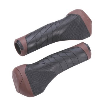 Грипсы велосипедные BBB ErgoTech, 133mm, черный/коричневый, BHG-82 Грипсы велосипедные BBB ErgoTech, 133mm, черный/коричневый, BHG-82Ручки и Рога<br>Эргономичные грипсы из материала Kraton с гелевой поддержкой ладони и со специальной одноболтовой системой фиксации грипсы на руле.<br><br>Особенности:<br><br>- Эта система фиксации надёжно удерживает грипсы и заглушки руля на своём месте.<br>- Очень удобные за счет анатомической формы и поддержки ладони.<br>- Две заглушки руля в комплекте.<br>- Длина: 133 мм.<br>