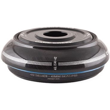 Рулевая колонка верх 1-1/8, Cane Creek 40 Asmbly-Top-IS41/28.6-H9, черный, BAA0081K Рулевая колонка верх 1-1/8, Cane Creek 40 Asmbly-Top-IS41/28.6-H9, черный, BAA0081KРули<br>Карбоновая рулевая колонка серии Cane Creek 40 - прочная и долговечная рулевая колонка для самых тяжелых условий, имеющая поистине низкий вес. Колонки серии Cane Creek 40 представляют собой превосходный баланс производительности, надежности и цены. Сделано в Флетчере, США.<br>Материал чашек: карбон<br>Внутренние уплотнения: инновационные герметичные уплотнения Clip-Seal<br>Внешние пыльники: Высококачественые, низкофрикционные пыльники на стопорном кольце вилки<br>Подшипники: усиленные, закрытые промподшипники<br>Interlok: совместимость со спейсерами Interlok<br>Совместимость: внутренние компоненты совместимы между рулевыми колонками серий 10, 40 и 110<br><br>Характеристики:<br><br>Тип чашки: интегрированная<br>Высота чашки: 15 мм<br>Диаметр посадочного места стакана: 42 мм<br>Диаметр штока: 28.6 мм<br>Цвет: карбон<br>Вес: 39 г<br>