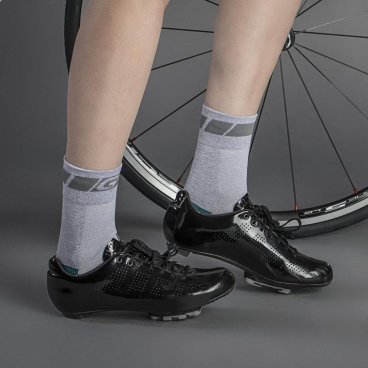 Велоноски женские GripGrab Classic Sock Regular Cut, поддержка стопы, сетчатые зоны, серый, 3012S03