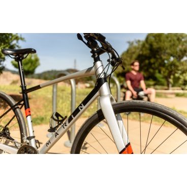 Гибридный велосипед Marin Fairfax 1 28" 2019