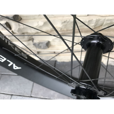 Велосипедние карбоновые колеса ALEXBIKES в сборе, ширина обода 90 мм, + втулки(26-90-black)