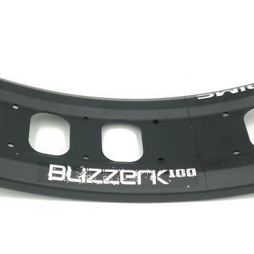 Обод велосипедный "Alexrims" BLIZZERK-100, 26", 559×94, ERD 547 mm, 32  бескамерный, черный. BLIZZERK-100