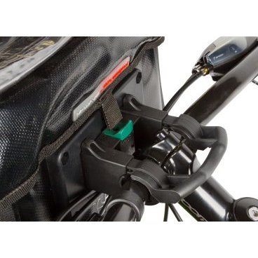 Сумка на руль велосипедная M-WAVE OTTAWA 100%-влагозащитный материал, V=7л черная 5-122715