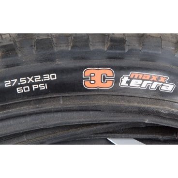 Покрышка Maxxis Shorty TR, 27.5x2.3, 60 TPI, МТБ, TB85924000
