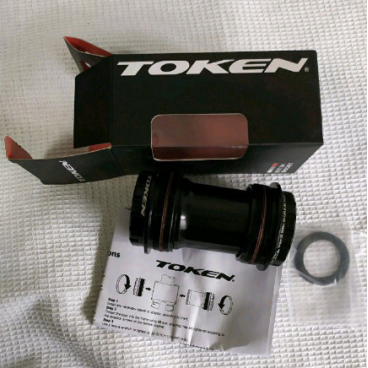 Каретка TOKEN, с внутренними подшипниками, для рамы с резьбой 47 мм, под ось 24 мм, T47R24