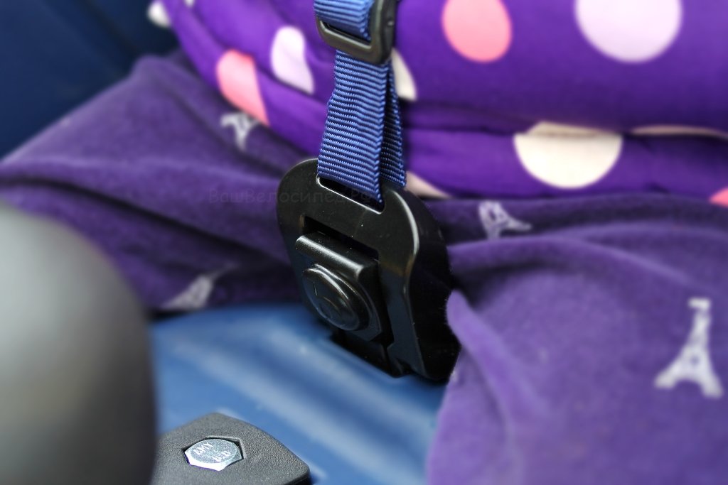 фото Детское велокресло bellelli little duck на багажник clamp темно-синее до 7лет/22кг