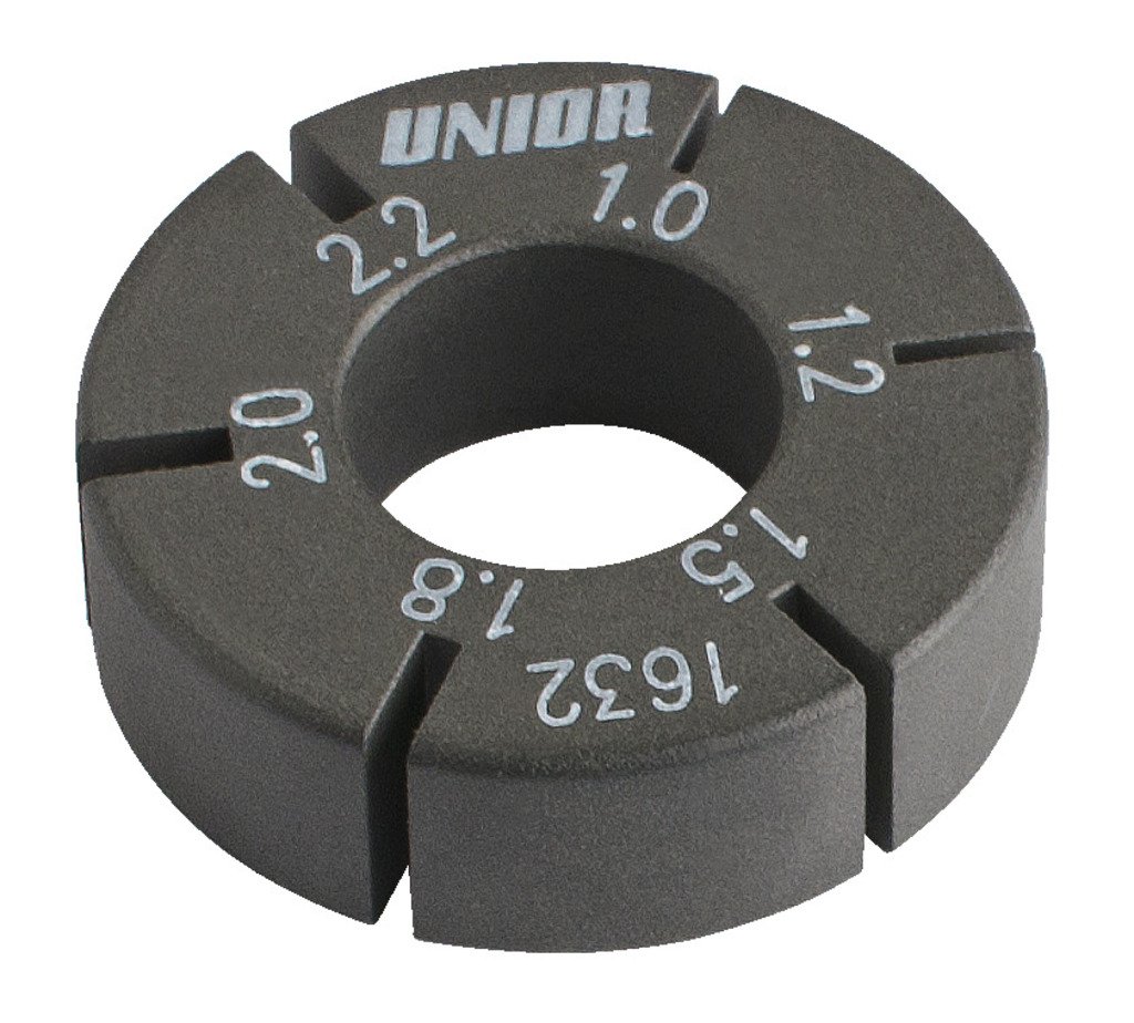 

Ключ спицевой UNIOR, для плоских спиц 1,0/1,2/1,5/1,8/2,0/2,2 мм, черный, 1632
