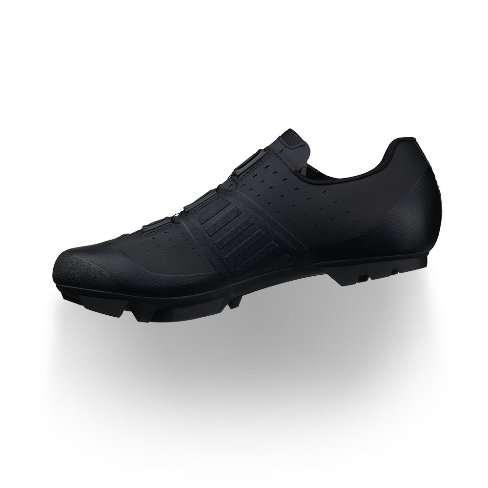 

Велотуфли Fizik VENTO OVERCURVE X3, чёрный, VEX30CMI1 (Размер: 38)