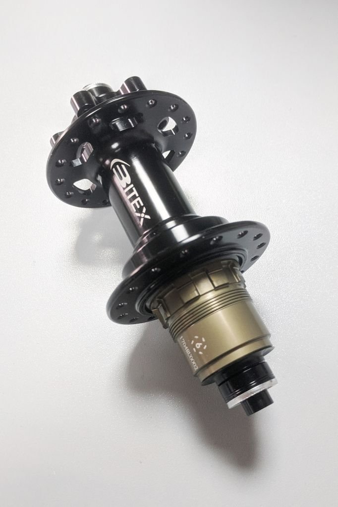 

Втулка велосипедная Bitex, задняя, MTR12-M10-135BK_SRXD