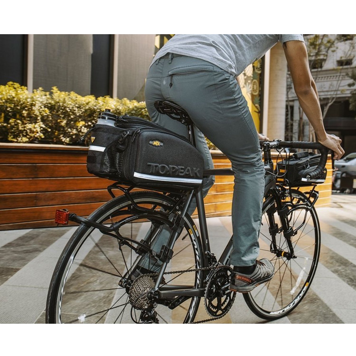 фото Велобагажник topeak tetrarack r2 gravel/road, на перья, черный, ta2409r2