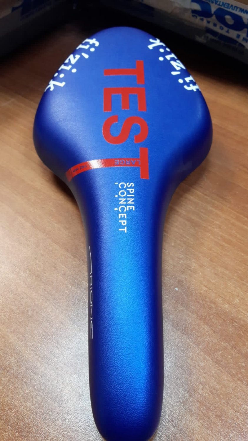 

Седло Fizik ARIONE R3 LARGE TEST BLUE, TESTARIONELARGE-УЦЕНКА, Черный