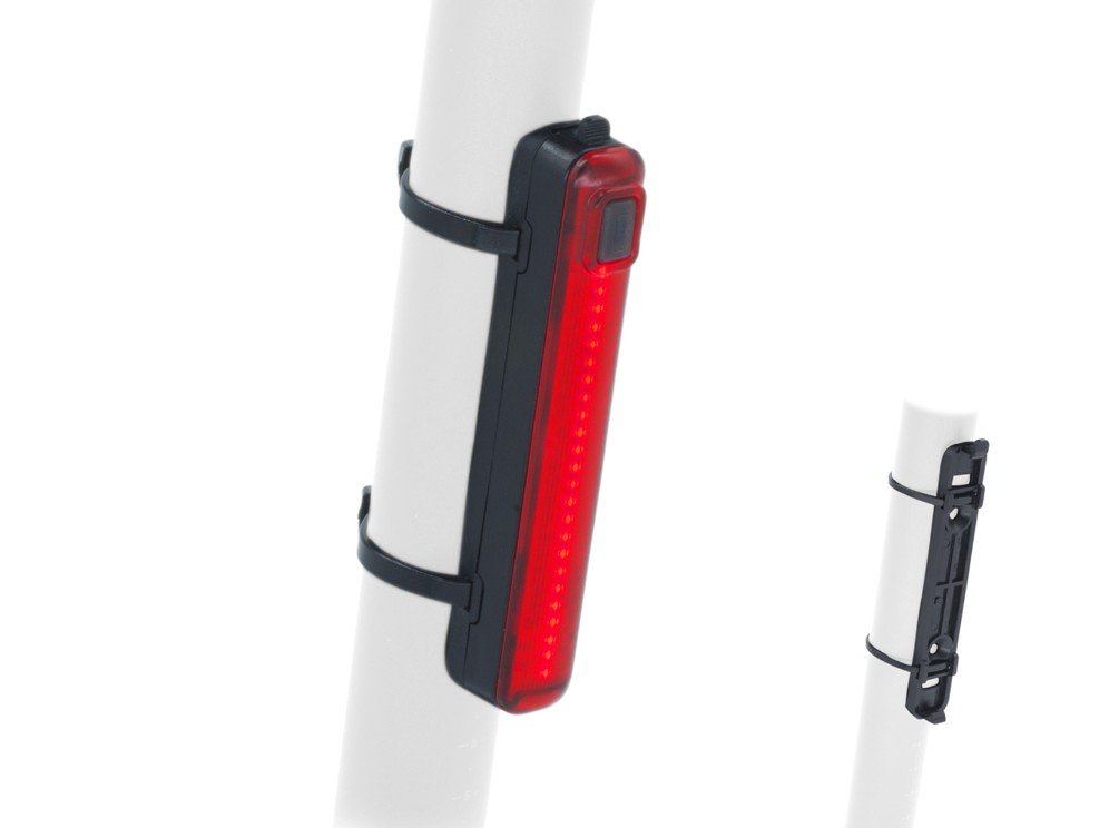 

Фонарь AUTHOR A-Stake L USB LI-poly 3,7V/300 mAh, 24 SMD LED 20 lm W, крепление к перьям и багажнику, 8-120391