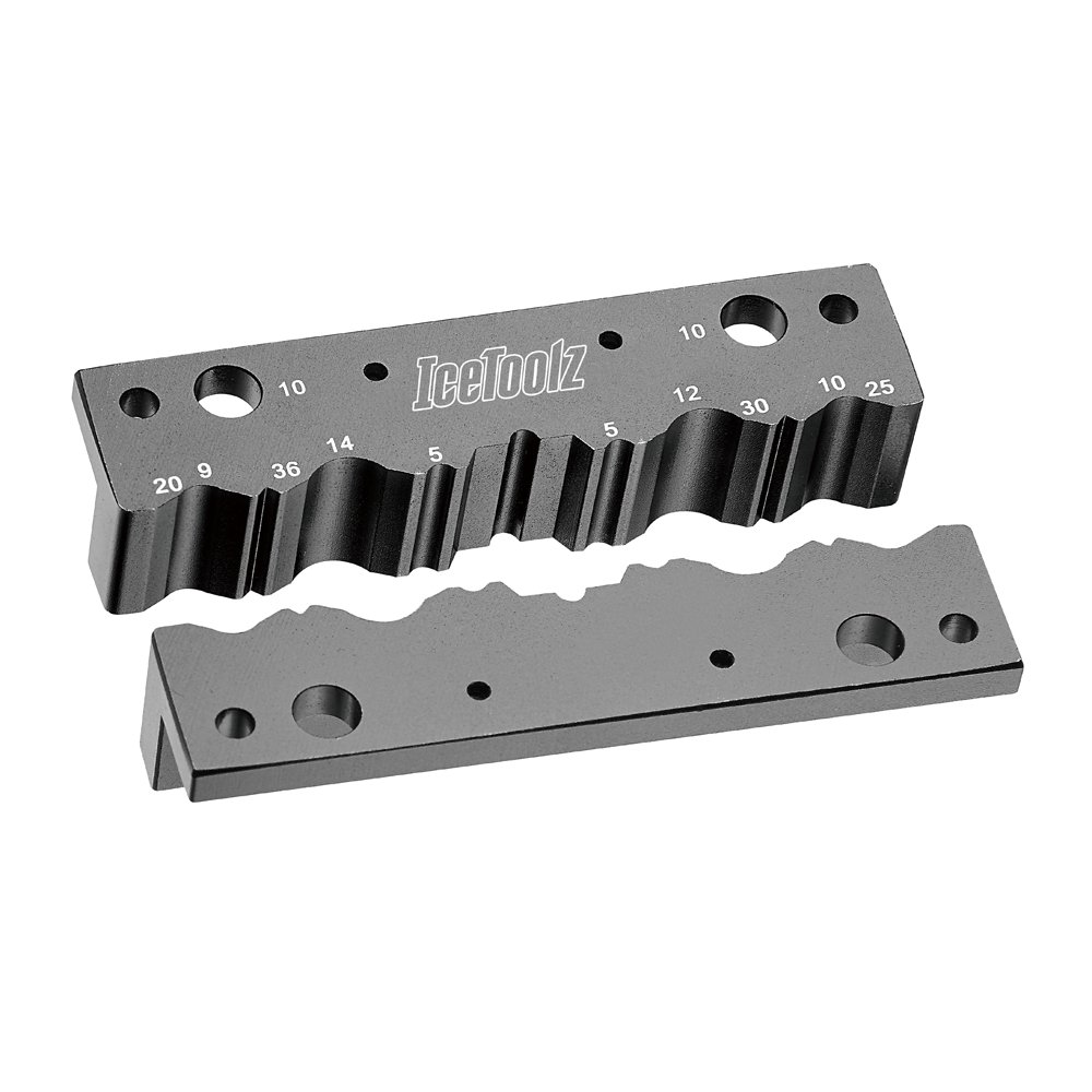 

Губки для тисков IceToolz E122, 6-800078